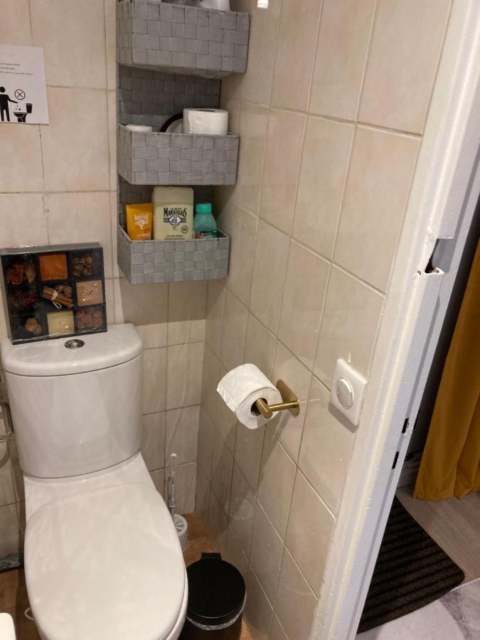 מאלאקוף Une Chambre Chez Nous, A 12 Minutes De Paris מראה חיצוני תמונה